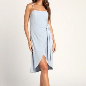 LULU’S Stay Sunny Light Blue Faux Wrap Midi Dress-Sz M (NWT)